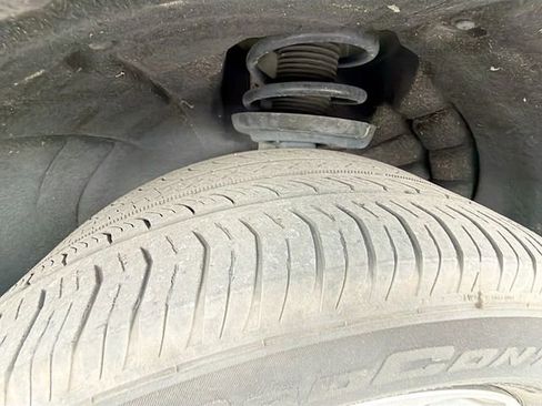 Used 2023 Buick Envision Essence image 15