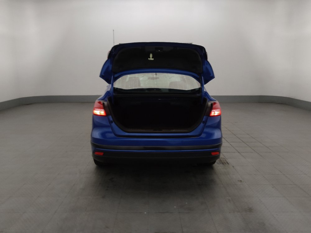 Used 2018 Ford Focus SE FWD image 29