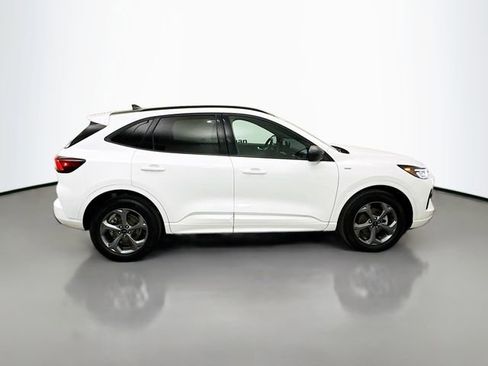 Used 2023 Ford Escape ST-Line w/ Tech Pack #1 image 8