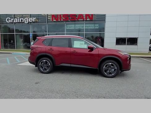 New 2026 Nissan Rogue SV image 33