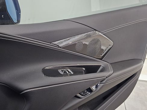 Used 2023 Chevrolet Corvette Stingray Preferred Cpe w/ Z51 Performance Package image 18