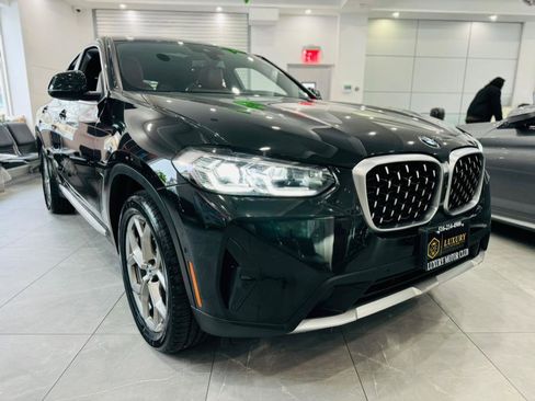 Used 2023 BMW X4 xDrive30i w/ Premium Package image 12