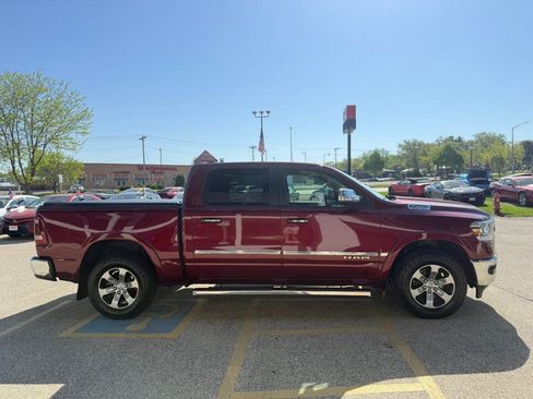 Used 2019 RAM 1500 Laramie AWD/4WD image 4