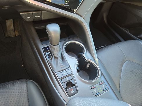 Used 2024 Toyota Camry XSE w/ Navigation Package FWD image 22