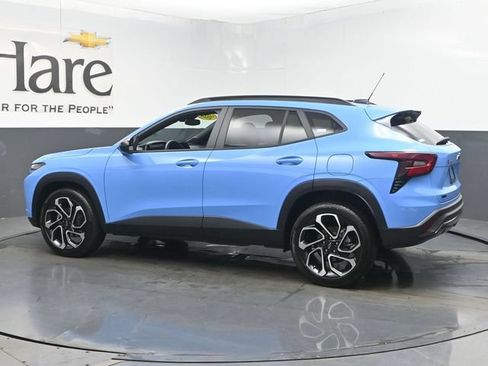 Used 2024 Chevrolet Trax RS w/ Driver Confidence Package FWD image 53