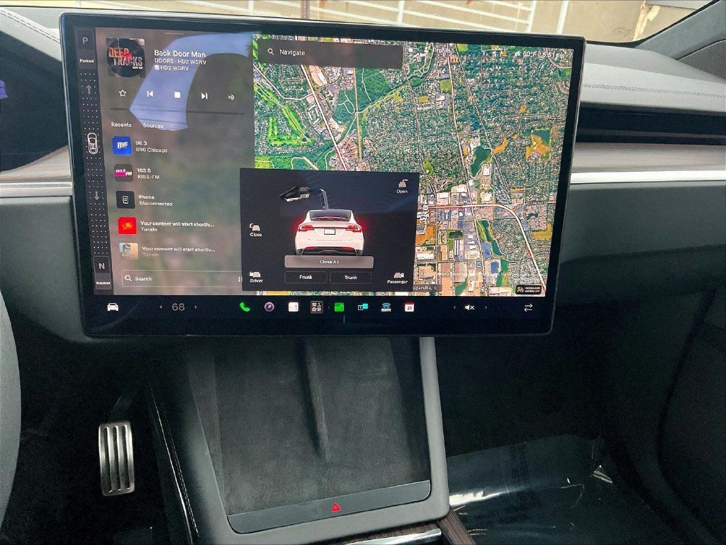 Used 2024 Tesla Model X AWD/4WD image 16