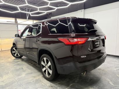 Used 2020 Chevrolet Traverse LT