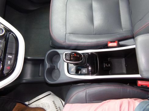 Used 2020 Chevrolet Bolt Premier image 60