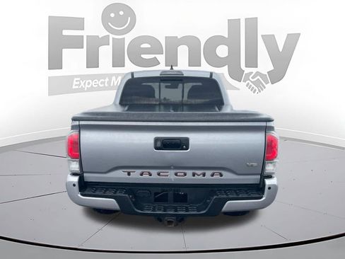 Used 2020 Toyota Tacoma TRD Off-Road w/ Technology Package AWD/4WD image 6