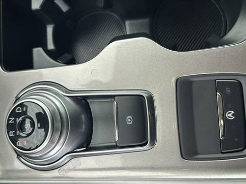 Certified 2024 Ford Edge SEL w/ Convenience Package image 24