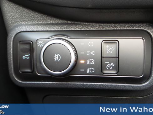 New 2025 Ford Explorer Active w/ Active Comfort Package image 12