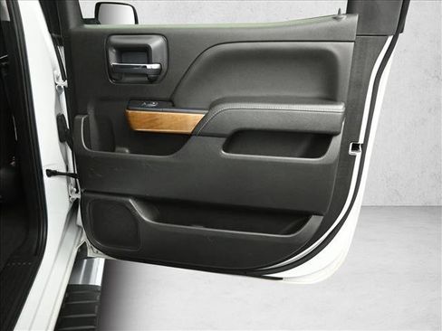 Used 2018 Chevrolet Silverado 1500 LTZ w/ Sport Package image 26