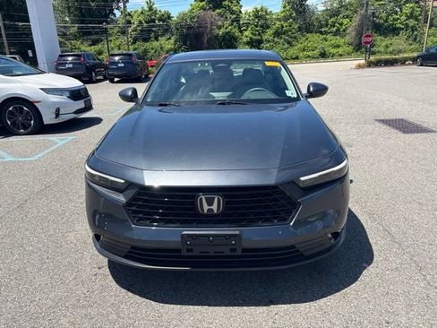 Used 2023 Honda Accord EX image 2