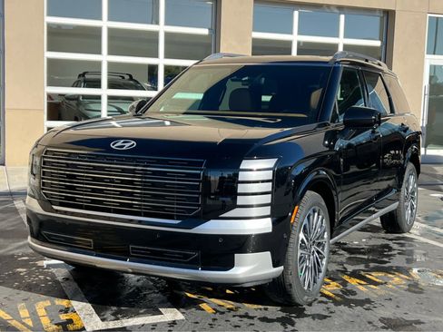 New 2026 Hyundai Palisade Calligraphy image 2