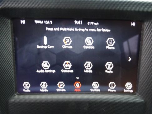 Used 2021 Jeep Wrangler Unlimited Sahara image 21