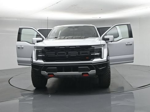 Used 2025 Ford F150 Raptor w/ Equipment Group 803A Raptor R AWD/4WD image 35