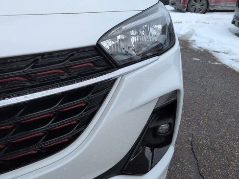 Used 2022 Buick Encore GX Select w/ Sport Touring Package image 10