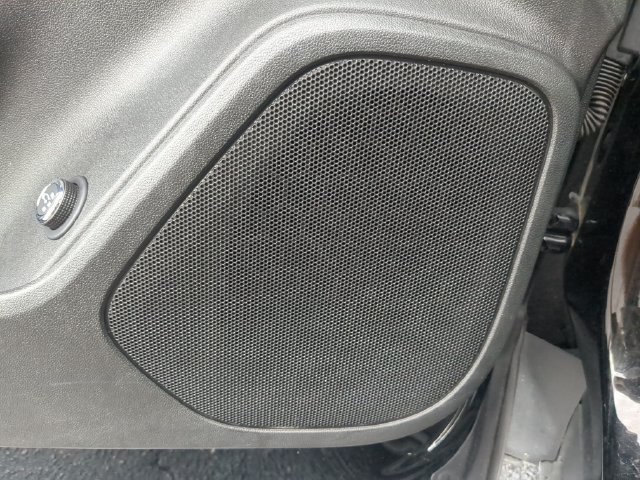 Used 2022 Chevrolet Blazer Premier FWD image 22