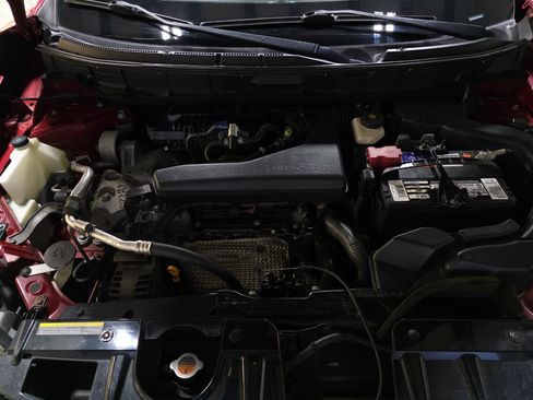 Used 2014 Nissan Rogue SL w/ SL Premium Package image 37