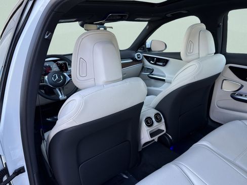 New 2026 Mercedes-Benz C 300 Sedan image 29