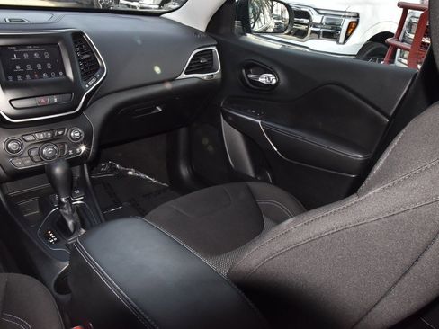 Used 2021 Jeep Cherokee Latitude image 17