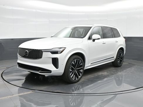 New 2026 Volvo XC90 B6 Ultra w/ Protection Package image 5