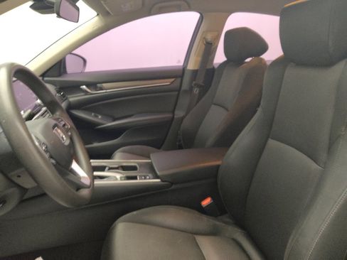 Used 2019 Honda Accord LX image 17