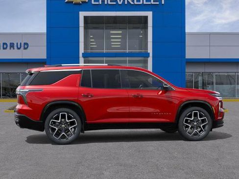 New 2026 Chevrolet Traverse High Country AWD/4WD image 5