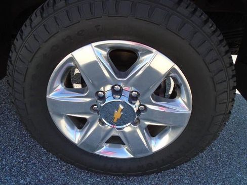 Used 2022 Chevrolet Silverado 2500 LTZ AWD/4WD image 28