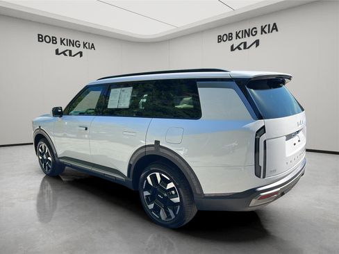 Used 2027 Kia Telluride S AWD/4WD image 3