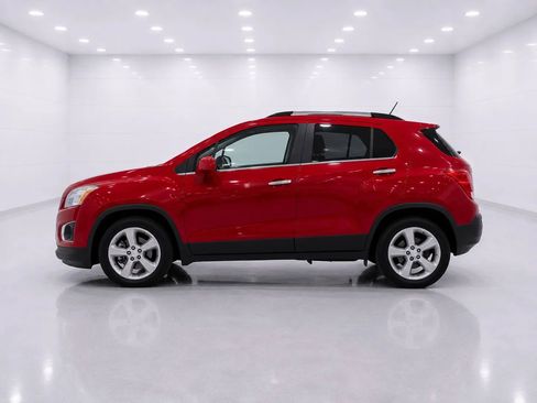 Used 2015 Chevrolet Trax LTZ FWD image 2