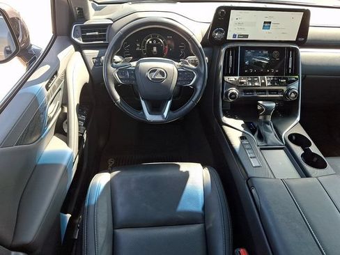 Used 2024 Lexus LX 600 4WD w/ Interior Upgrade Package image 12