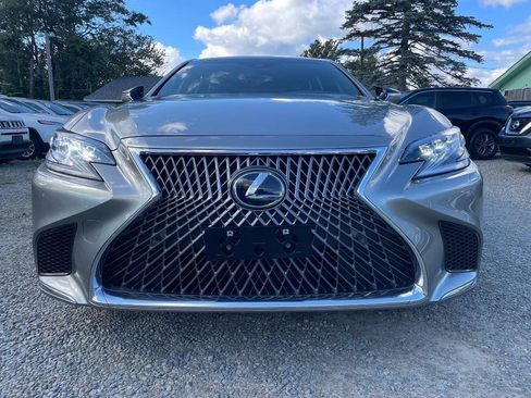 Used 2018 Lexus LS 500h AWD image 3