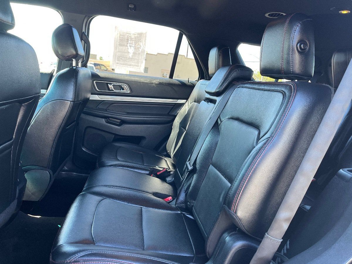 Used 2017 Ford Explorer Sport AWD/4WD image 29