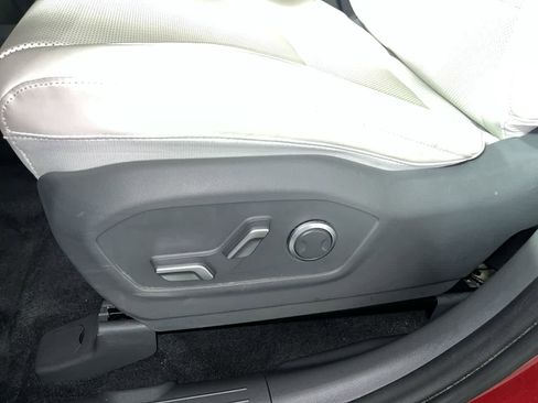 Used 2025 Hyundai Santa Fe SEL AWD/4WD image 14