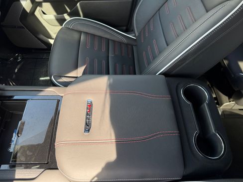 New 2026 GMC Yukon XL AT4 Ultimate image 14