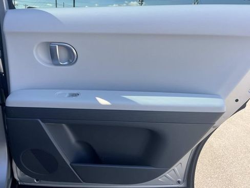 Certified 2024 Hyundai Ioniq 5 SEL RWD image 22