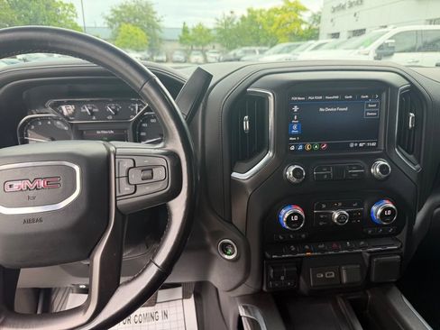 Used 2021 GMC Sierra 1500 AT4 w/ AT4 Preferred Package AWD/4WD image 11