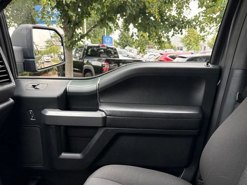 Used 2019 Ford F150 XLT w/ Equipment Group 302A Luxury AWD/4WD image 30