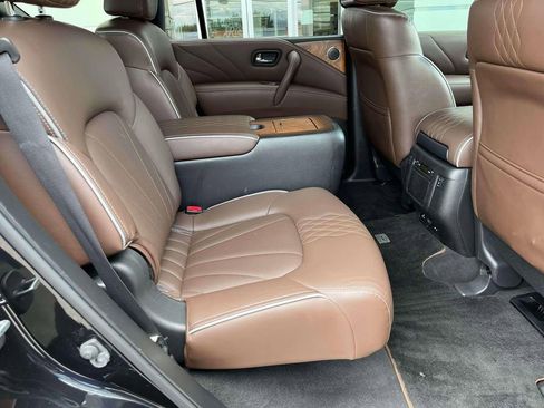 Used 2016 INFINITI QX80 Limited w/ All Season Package AWD/4WD image 22