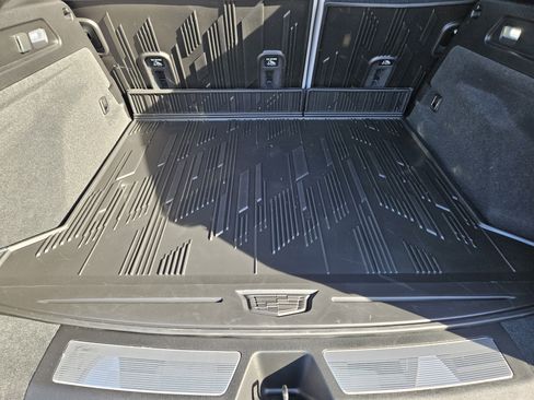 New 2026 Cadillac Lyriq Luxury image 22