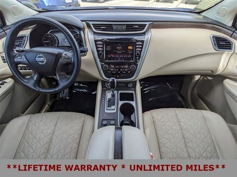 Used 2019 Nissan Murano Platinum w/ Cargo Package image 17