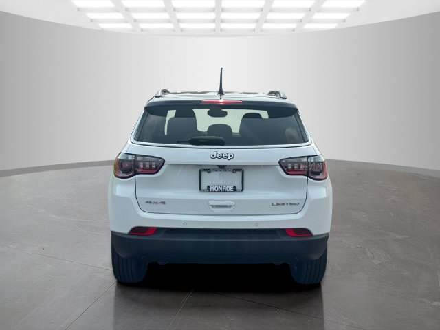 Certified 2025 Jeep Compass Limited AWD/4WD image 6