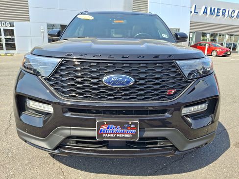 Certified 2023 Ford Explorer ST w/ Equipment Group 401A image 3