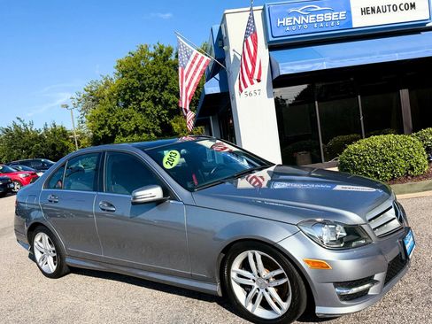 Used 2013 Mercedes-Benz C 300 4MATIC Sedan w/ Multimedia Pkg image 13