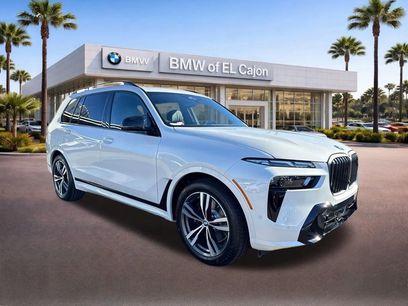 New 2026 BMW X7 M60i w/ Executive Package