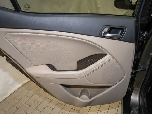 Used 2015 Kia Optima EX image 8