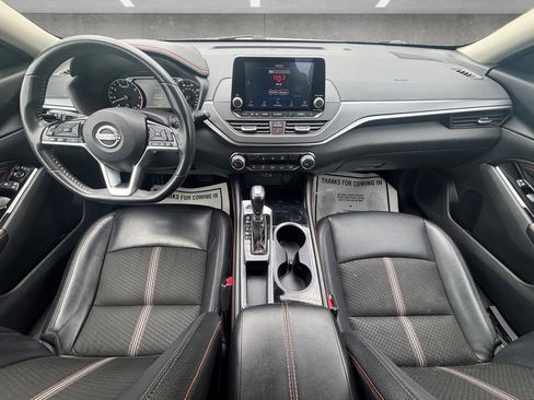 Used 2023 Nissan Altima 2.5 SR FWD image 24