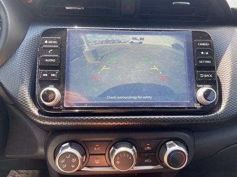 Used 2023 Nissan Kicks SV FWD image 23