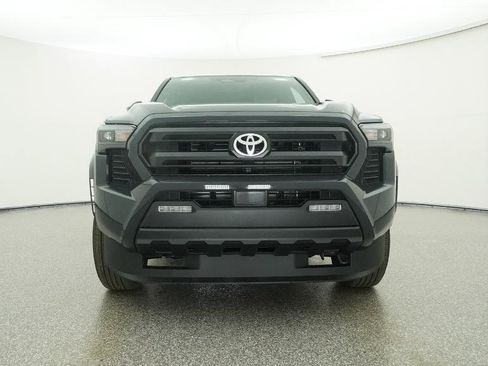 New 2026 Toyota Tacoma SR5 RWD image 21